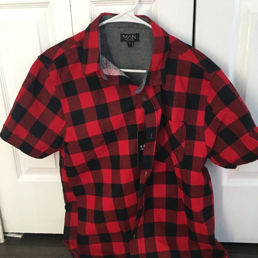 Red/Black Plaid Short Sleeve